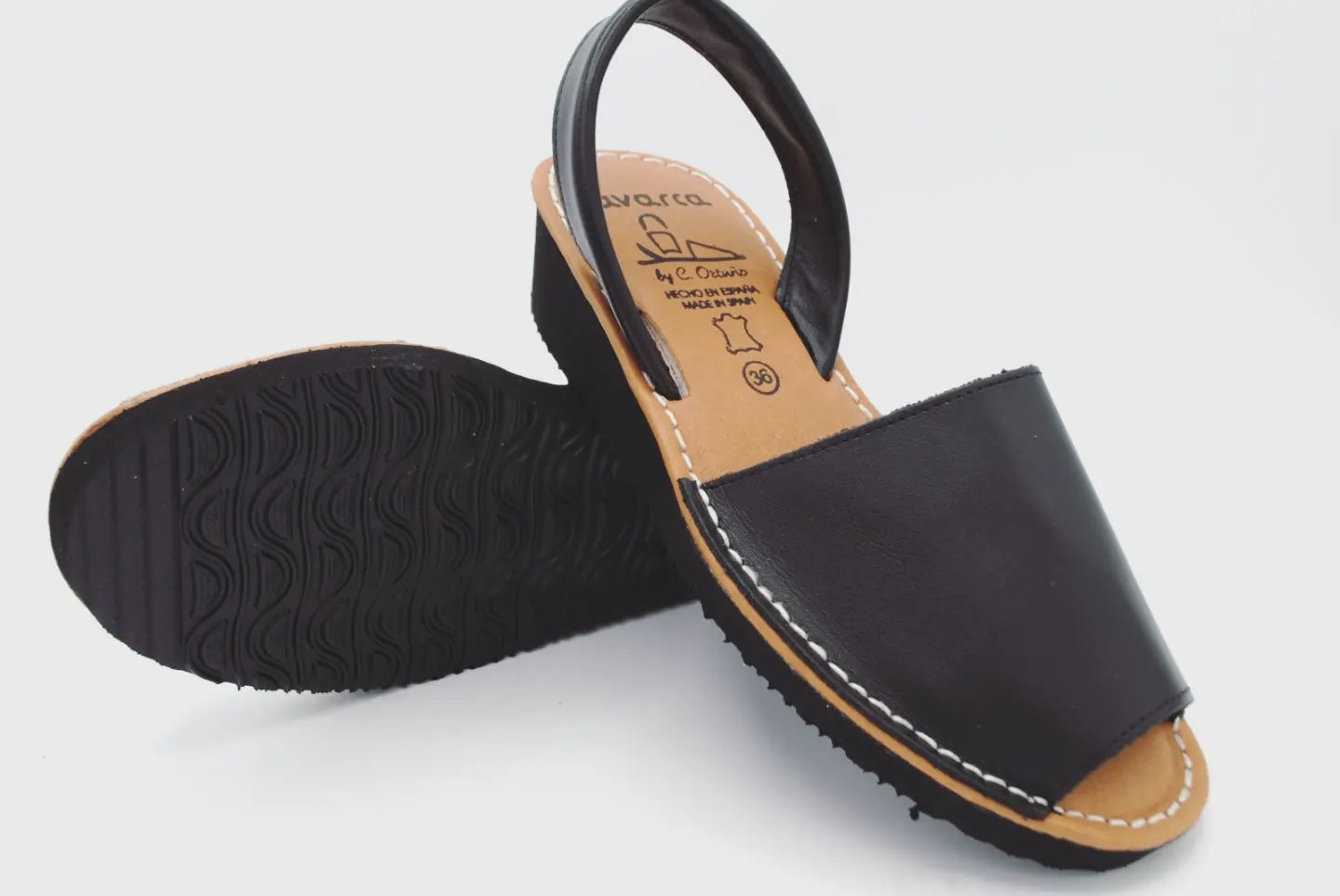 Menorquina Wedge Black, 2211